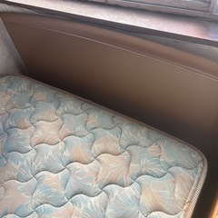 シングルベッドの画像