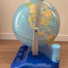 しゃべる国旗つき地球儀の画像