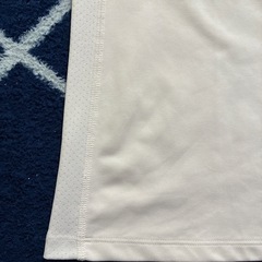 ユニクロ　レディース　スポーツ向き　白Tシャツ　XLの画像