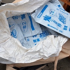 空き肥料袋の画像