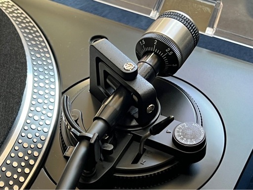 レコードプレイヤー　Audio-Technica AT-LP120XBT-USB  