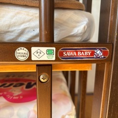 木製ベビーベットの画像