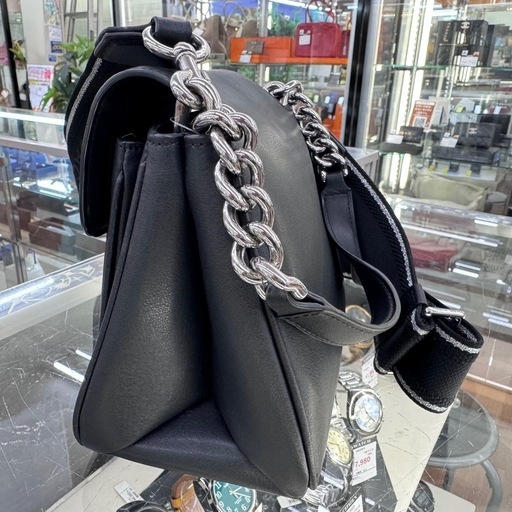 ☆ドリーム荒牧店☆MARC JACOBS レザー ショルダーバッグ  ブラック×シルバー　