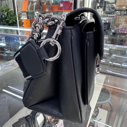 ☆ドリーム荒牧店☆MARC JACOBS レザー ショルダーバッグ  ブラック×シルバー　