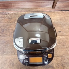 （新品未使用）ZOJIRUSHI 象印マホービン 圧力IHなべ 煮込み自慢 EL-MA30 ブラウン 電気圧力鍋 1.5L キッチン家電/調理器具/調理家電 の画像