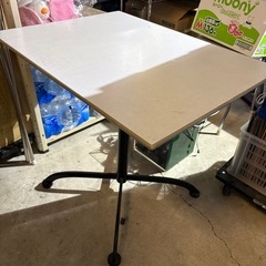 テーブルの画像