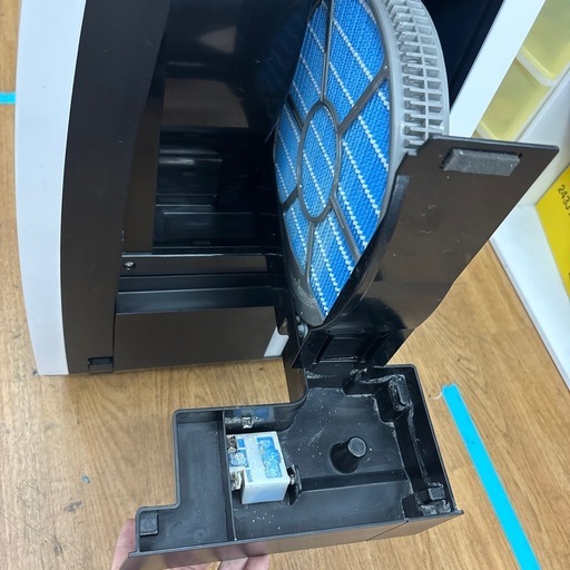 ☆ドリーム荒牧店☆ジモティー割引有☆【クリーニング済み】SHARP/除加湿空気清浄機/KC-HD70-W/2019年製