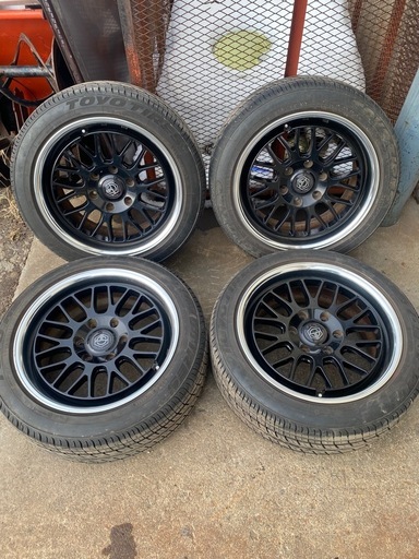 200ハイエースT-STYLE18インチ　タイヤバリ溝！