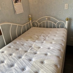 【早い者勝ち】シングルベッド＋マットレスセット 1000円　3/16までの画像