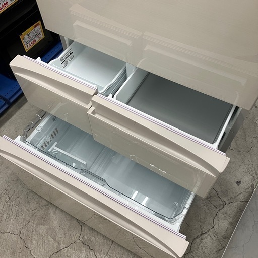 中古美品　使用1ヶ月以内　東芝　6ドア冷蔵庫　551Lサイズ　2023年製　公田店