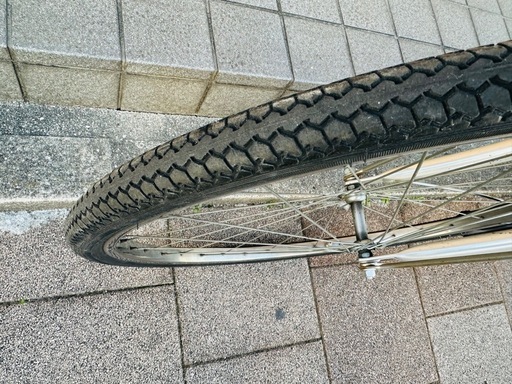 3段ギア付きの自転車です。 中古ですが、点検・整備済み。 通勤や普段使いにとても便利です。?