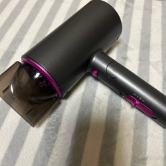 ヘアドライヤーの画像