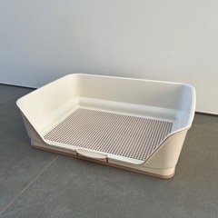 【未使用品】Richell お掃除簡単ステップ壁付トイレ ワイド アイボリー ペット用トイレ リッチェル犬用トイレ お掃除らくらくの画像