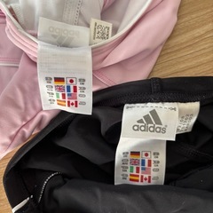 アディダス水着女児用の画像