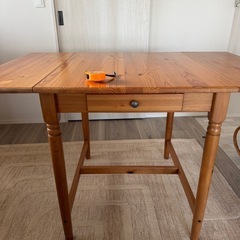 ダイニングテーブル(折りたたみ可)椅子SETの画像