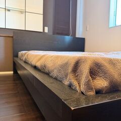 【5,000円】ダブルベッド（マットレス付き）幅156cm｜引取限定の画像