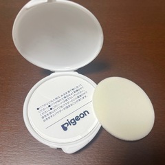 ピジョン　薬用固形パウダーJ 45g ベビーパウダーの画像