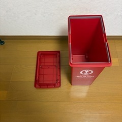 ゴミ箱（キャスター付）の画像