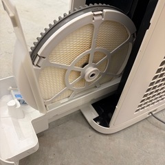 加湿空気清浄機　　SHARP KI-LS50-Wの画像