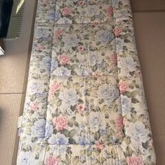 羊毛入り 敷き布団（来客用 美品)の画像