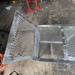 鉄製ダストボックス🐦‍⬛🐕🐈の画像