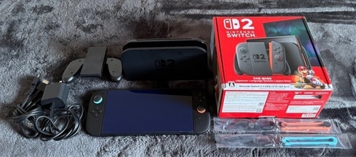 【美品】Nintendo Switch2 本体＋ソフト2本セット　使用3ヶ月