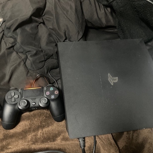 PlayStation 4 Pro 本体 CUH7000B箱無し