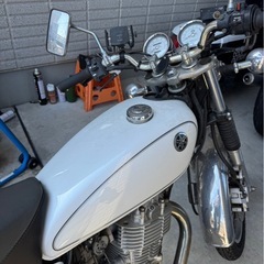 ヤマハ　SR400の画像