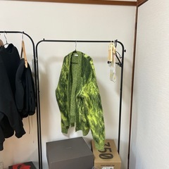 ZARA カーディガンの画像