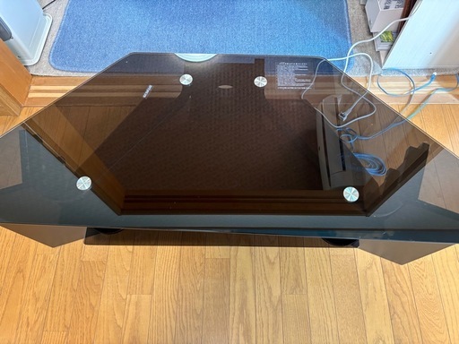 テレビ台コーナー用ガラステーブル?55型迄対応です^_^但しセンター 