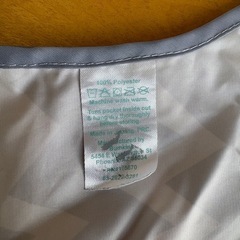 【定価総額6,000円超】Bumkins他 お食事エプロン 8枚セットの画像