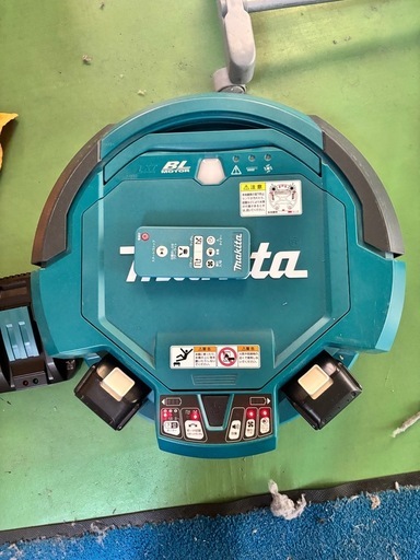 マキタ　ロボット掃除機　RC200D