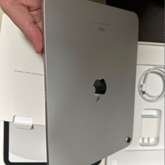 早い者勝ち　iPad 2022 第10世代　64GB シルバーの画像