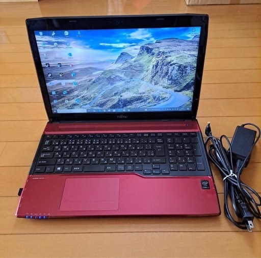 FUJITSU 富士通 LIFEBOOK AH53/S Corei7 Blu-ray WEBカメラ 使えるソフト多数