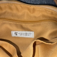 ショルダーバック！ほぼ新品！未使用に近い！の画像