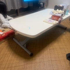 高さ可動式ソファーテーブルの画像