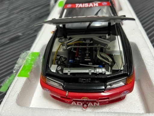 スカイライン　R32 1/18 オートアート
