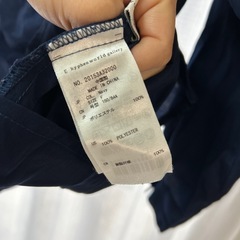 ネイビー ブラウスの画像