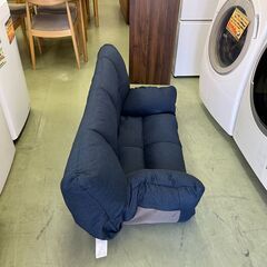 【リサイクルショップ ピカソ 小松原】🛋️✨ネイビー✨背もたれ＆肘7段階‼️ ゴロ寝OK✨カジュアルローソファ【ツバサ3】★6607★の画像