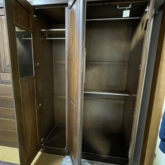 婚礼タンス　3点セット　
引取り限定　無料の画像