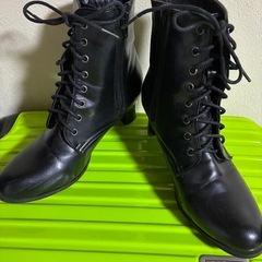 👢🐒 編み上げブーツの画像