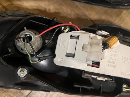 ユーノスロードスター NA6C テールランプ 左右セット 中古品 ハンドルボスのおまけ付き 城南区七隈駅付近 駐車場あり
