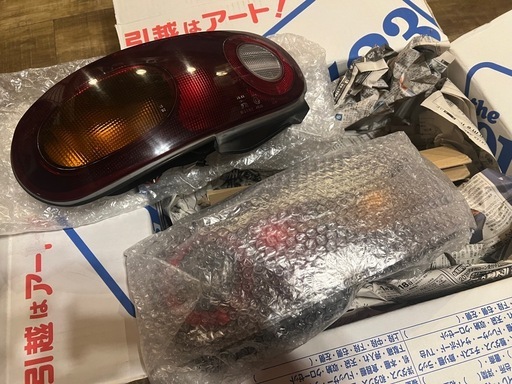 ユーノスロードスター NA6C テールランプ 左右セット 中古品 ハンドルボスのおまけ付き 城南区七隈駅付近 駐車場あり