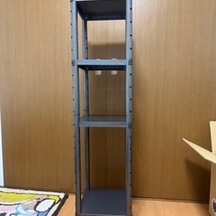収納ラックの画像