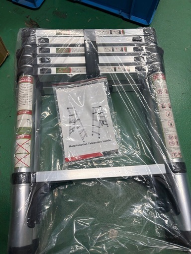 1.4+1.7m 伸縮はしご  アルミニウム 伸縮はしご 滑り止めの足付き ポータブル家庭用 屋外作業