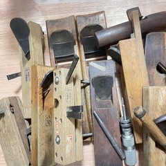 大工屋使うカンナの画像