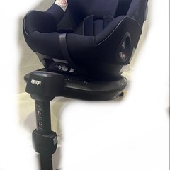 アップリカ チャイルドシートの画像