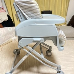 アップリカのハイローチェアの画像