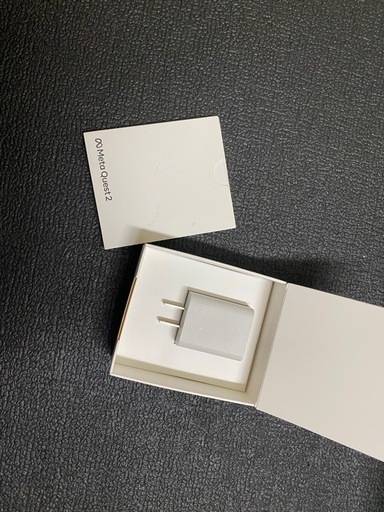 【動作OK】Meta Quest 2 128GB（VRヘッドセット）箱・付属品あり