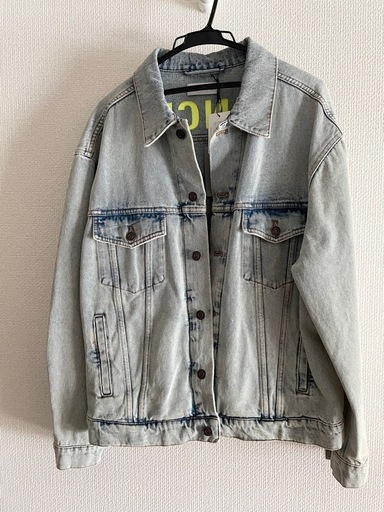 BALENCIAGA バックロゴ デニムジャケット ライトブルー